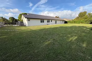 18870 SW 294th Terrace, Homestead, FL 33030 - Photo 35