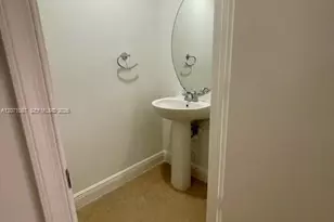 7872 Sanibel Dr, Tamarac, FL 33321 - Photo 13