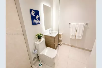239 SW 9 St #1504, Miami, FL 33130 - Photo 9