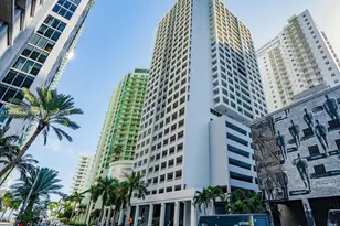 170 SE 14th St, Miami, FL 33131 - Photo 1