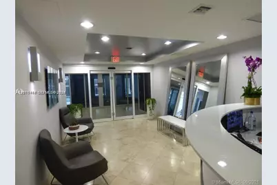 170 SE 14th St #1506, Miami, FL 33131 - Photo 15