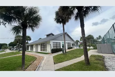 5437 Mendoza St, West Palm Beach, FL 33415 - Photo 45