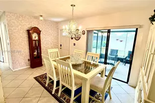 5437 Mendoza St, West Palm Beach, FL 33415 - Photo 5