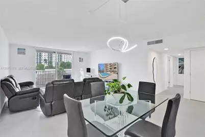 1401 S Ocean Dr #302, Hollywood, FL 33019 - Photo 11