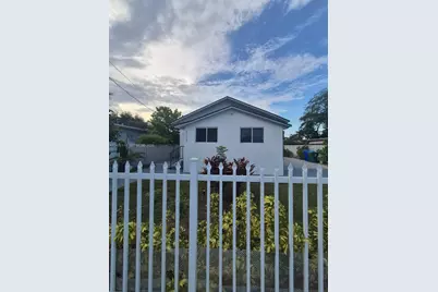 1137 NW 55th St, Miami, FL 33127 - Photo 3