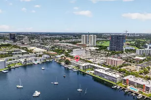 2100 Diana Dr, Hallandale Beach, FL 33009 - Photo 25