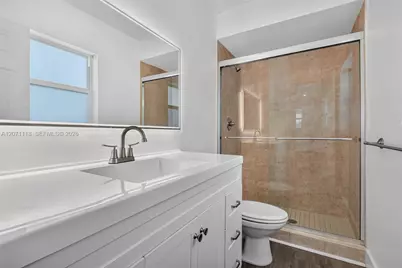 2100 Diana Dr #310, Hallandale Beach, FL 33009 - Photo 13