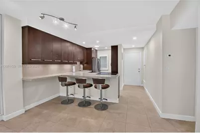 5501 NW 2nd Ave #106, Boca Raton, FL 33487 - Photo 11