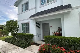 384 NW 11th Ave, Florida City, FL 33034 - Photo 1