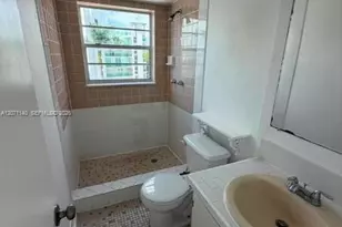 2001 Bay Dr, Miami Beach, FL 33141 - Photo 3