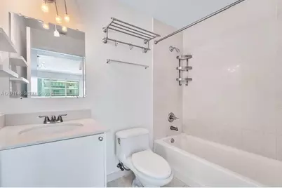 60 SW 13th St #1402, Miami, FL 33130 - Photo 15