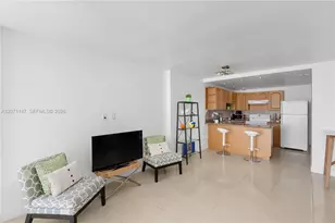 401 Ocean Dr, Miami Beach, FL 33139 - Photo 9