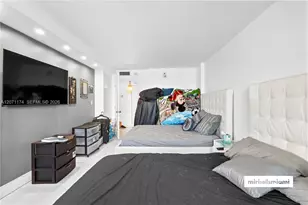 301 174th St, Sunny Isles Beach, FL 33160 - Photo 11