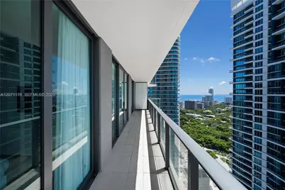 1300 S Miami Ave #3709, Miami, FL 33130 - Photo 17