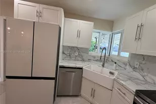 11960 SW 186th St, Miami, FL 33177 - Photo 9