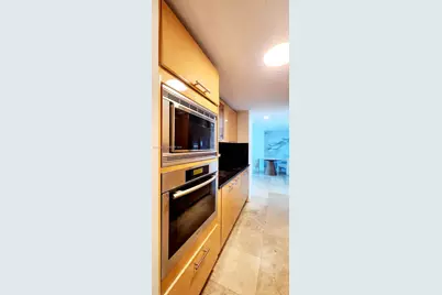 6801 Collins Ave #LPH05, Miami Beach, FL 33141 - Photo 5