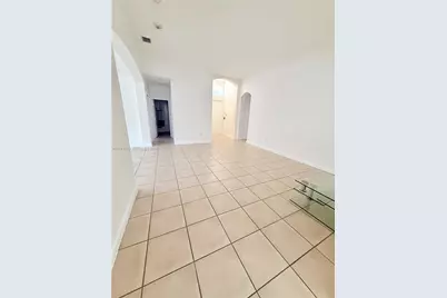 14918 SW 15th Ln #0, Miami, FL 33194 - Photo 5
