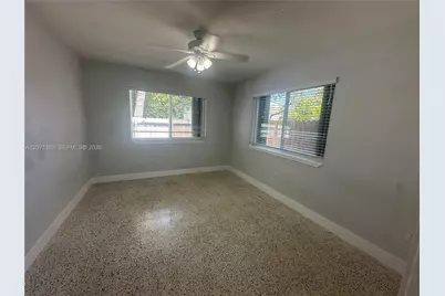 836 81st St #4, Miami Beach, FL 33141 - Photo 9