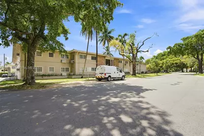 6511 Santona St #C6, Coral Gables, FL 33146 - Photo 21