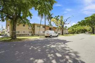 6511 Santona St, Coral Gables, FL 33146 - Photo 21