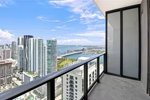 159 NE 6th St, Miami, FL 33132 - Photo 31