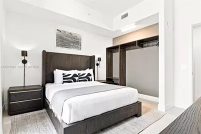 159 NE 6th St #5102, Miami, FL 33132 - Photo 29