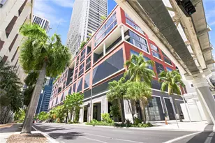159 NE 6th St, Miami, FL 33132 - Photo 1
