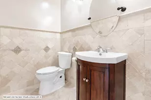 1051 W Bel Aire Dr W, Pembroke Pines, FL 33027 - Photo 19