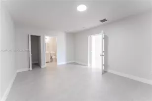 10825 SW 221st St, Miami, FL 33170 - Photo 13