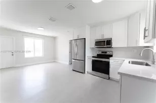 10825 SW 221st St, Miami, FL 33170 - Photo 3
