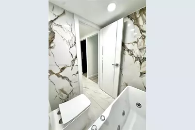 671 NE 195th St #205E, Miami, FL 33179 - Photo 25