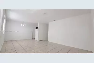 2781 NW 13th Ct, Fort Lauderdale, FL 33311 - Photo 3
