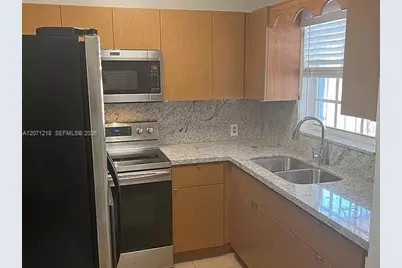 2645 SW 33rd Ave, Miami, FL 33133 - Photo 5