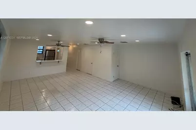 2065 NE 139th St, North Miami Beach, FL 33181 - Photo 9