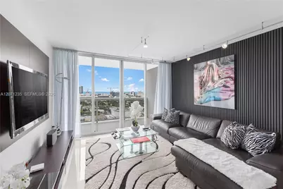 1800 Sunset Harbour Dr #2409, Miami Beach, FL 33139 - Photo 3