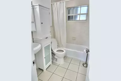 7031 Taylor St, Hollywood, FL 33024 - Photo 9