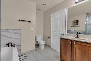 1810 SW 91st Ave, Miramar, FL 33025 - Photo 23
