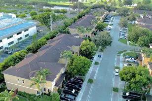 1810 SW 91st Ave, Miramar, FL 33025 - Photo 51