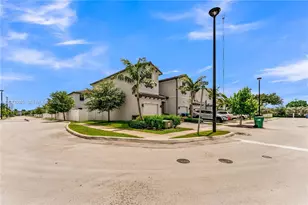 20397 NW 6th Pl, Miami Gardens, FL 33169 - Photo 19