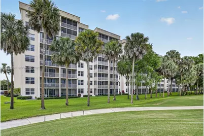 250 Jacaranda Dr #703, Plantation, FL 33324 - Photo 33