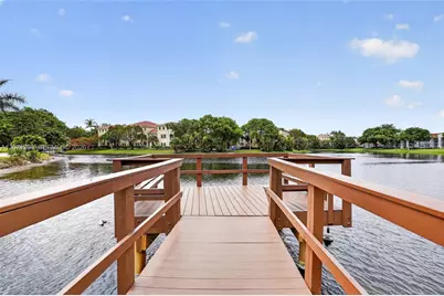 250 Jacaranda Dr #703, Plantation, FL 33324 - Photo 37