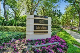 3000 Island Blvd, Aventura, FL 33160 - Photo 37