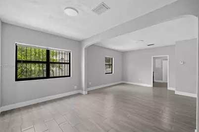 1227 NW 27th St #1227, Miami, FL 33142 - Photo 5
