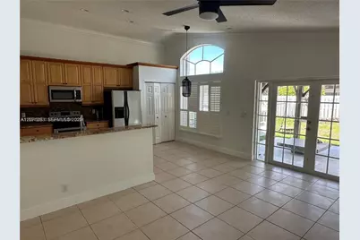 13274 NW 15th Ct, Pembroke Pines, FL 33028 - Photo 13