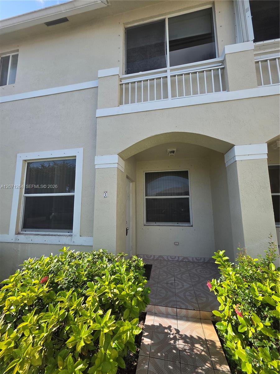 21250 NE 8th Pl #1 - 21250 NE 8th Pl #1, Miami, FL 33179 Luxury Property | Jose Angel Pina