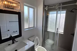 21250 NE 8th Pl, Miami, FL 33179 - Photo 25
