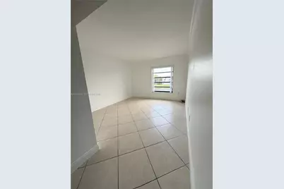 1350 SW 122nd Ave #404, Miami, FL 33184 - Photo 15