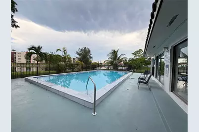 1350 SW 122nd Ave #404, Miami, FL 33184 - Photo 25