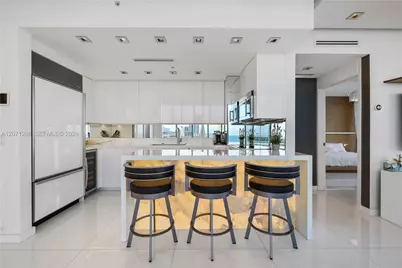 6899 Collins Ave #2208, Miami Beach, FL 33141 - Photo 11