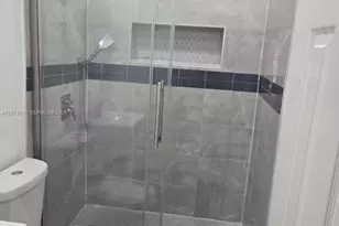 18360 NE 22nd Ave, North Miami Beach, FL 33160 - Photo 11